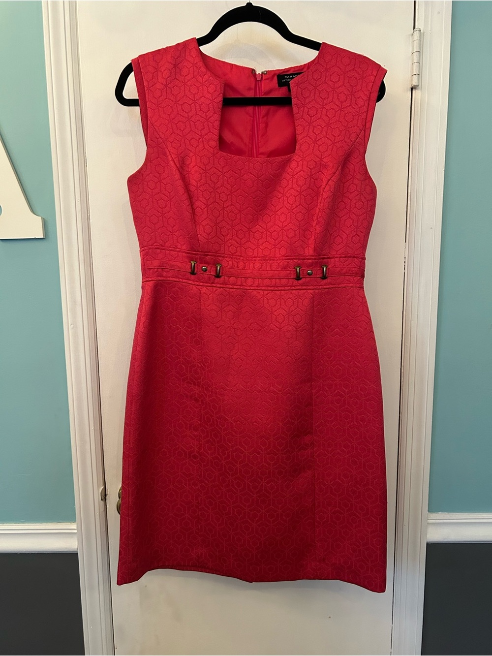 Tahari Structured Sleeveless Pink Sheath Dress with Waist Detailing